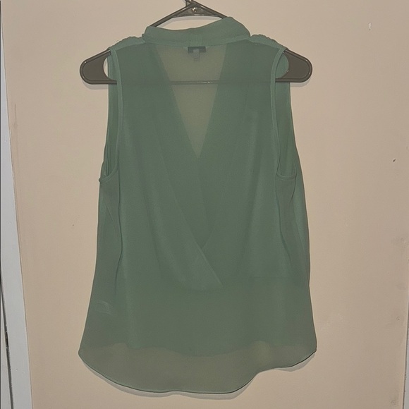Naked Zebra Green Wrap Sleeveless Blouse - Picture 4 of 5